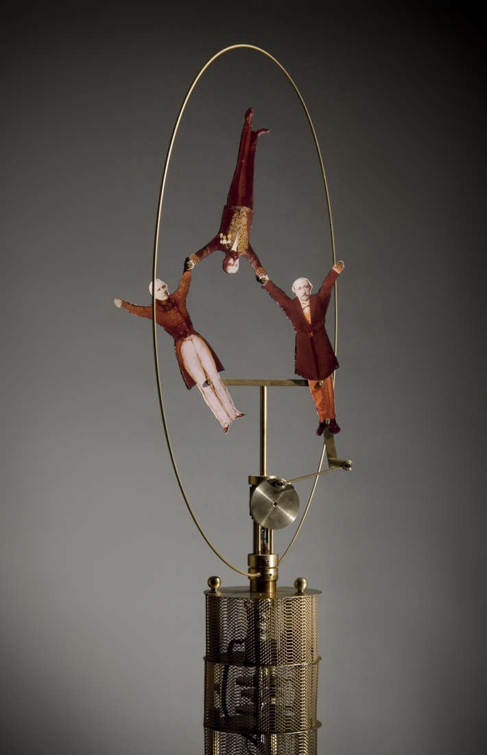 Peter Keene contemporary sculpture of Becquerel Family.